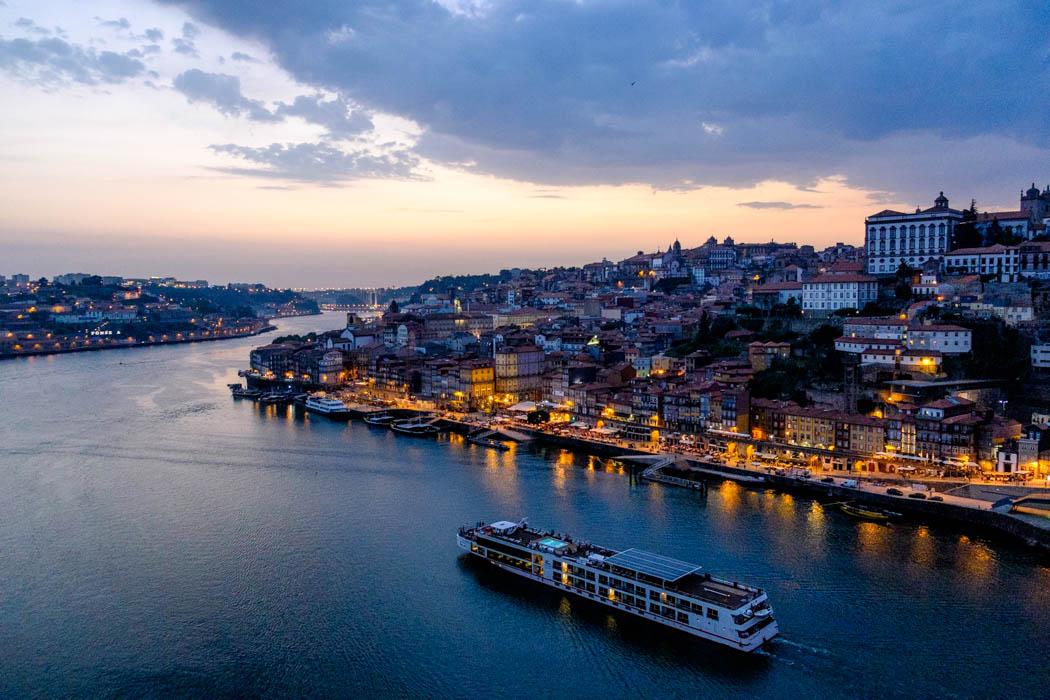 train travel in Portugal