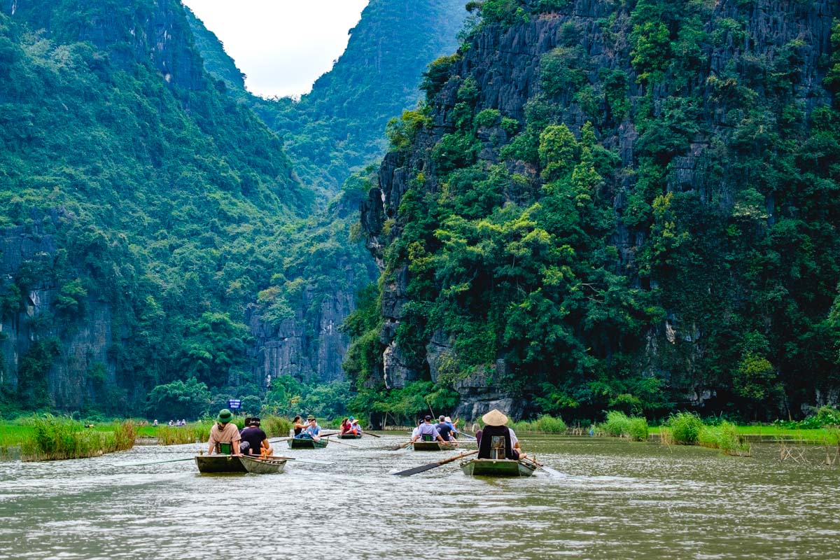 tam coc tour from hanoi