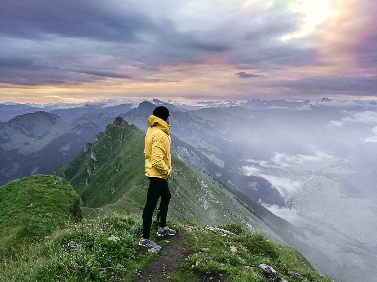 Amazing hikes around the cheap world